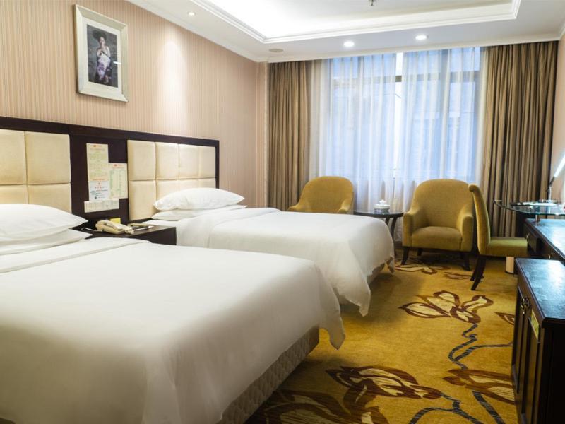 Vienna Hotel Lufeng Peopole Road Buitenkant foto