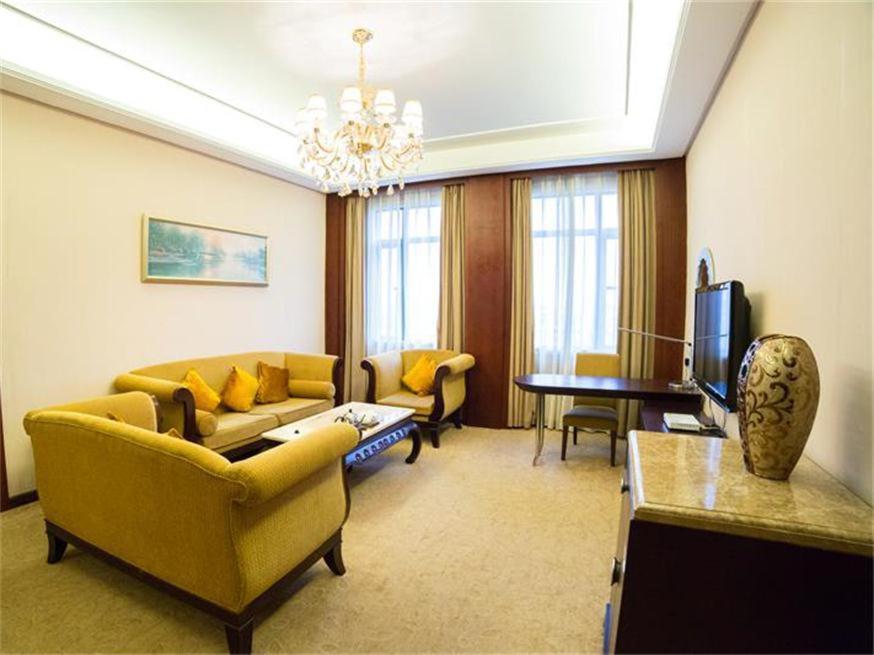 Vienna Hotel Lufeng Peopole Road Buitenkant foto